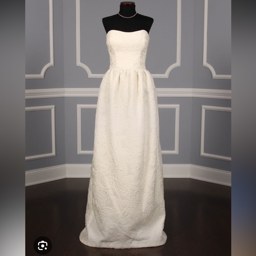 Beautiful wedding gown